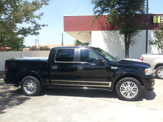 2005 Ford F150 Club Cab 131 WB