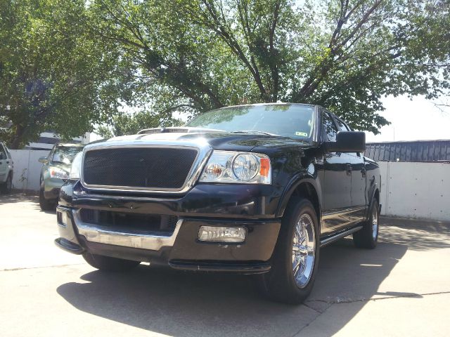 2005 Ford F150 Club Cab 131 WB