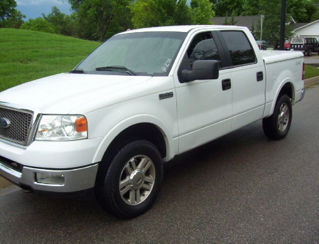 2005 Ford F150 XLT Supercrew Short Bed 2WD