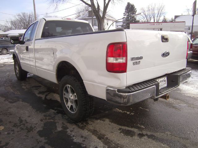 2005 Ford F150 XL Supercab Short Bed 2WD