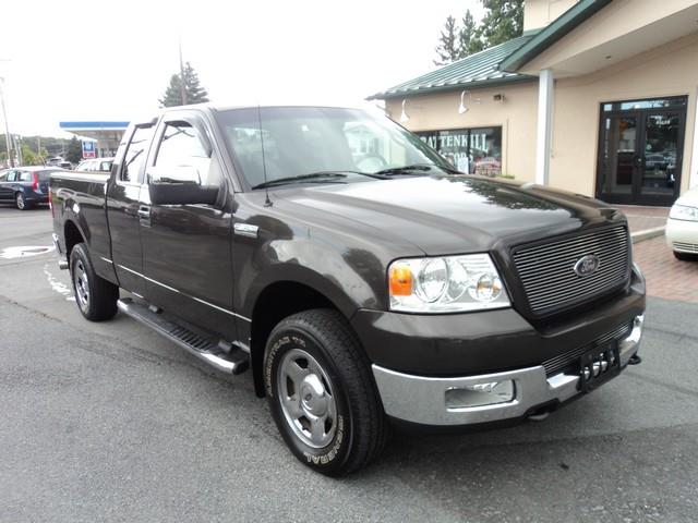 2005 Ford F150 REG CAB 119.