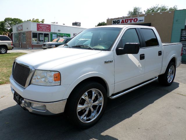 2005 Ford F150 Club Cab 131 WB