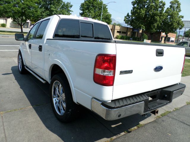 2005 Ford F150 Club Cab 131 WB