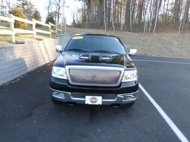 2005 Ford F150 XLT Supercrew Short Bed 2WD