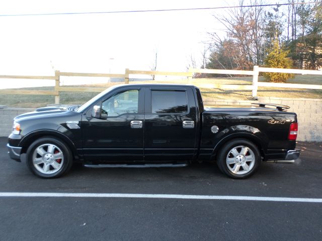 2005 Ford F150 XLT Supercrew Short Bed 2WD