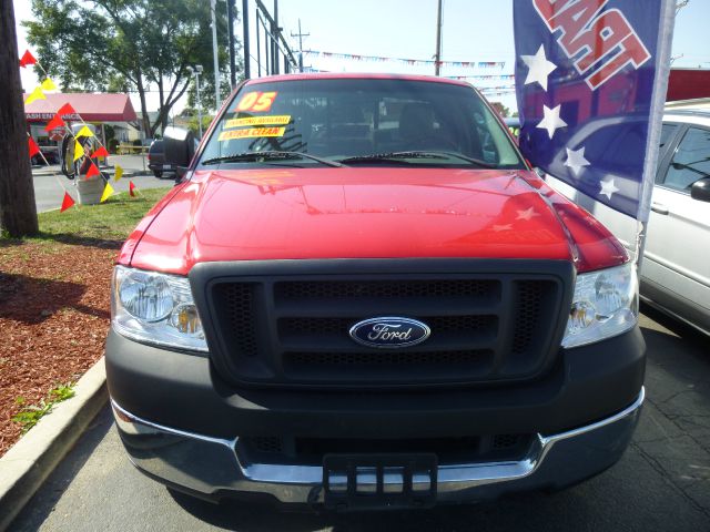 2005 Ford F150 Low Miles Great Gas Milage