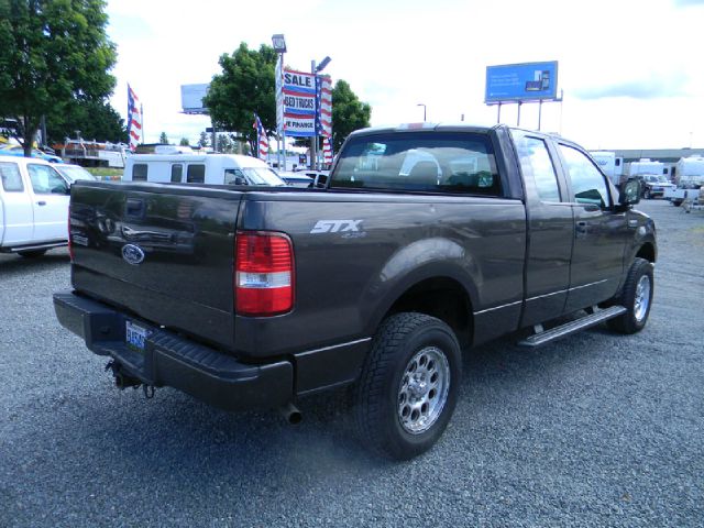 2005 Ford F150 XLT Supercrew Short Bed 2WD