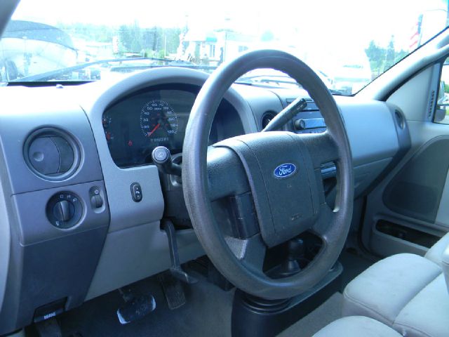 2005 Ford F150 XLT Supercrew Short Bed 2WD