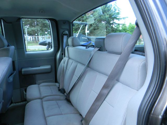 2005 Ford F150 XLT Supercrew Short Bed 2WD