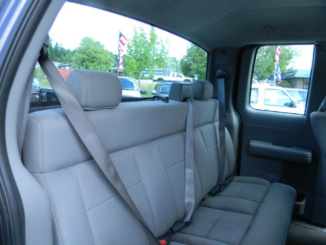 2005 Ford F150 XLT Supercrew Short Bed 2WD