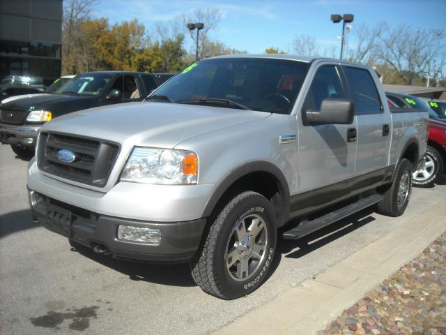 2005 Ford F150 EXT CAB 4WD 143.5wb