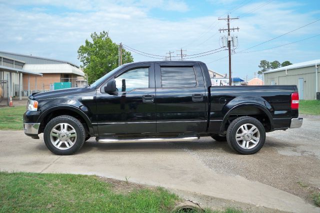 2005 Ford F150 Club Cab 131 WB