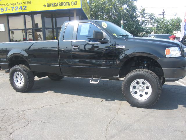 2005 Ford F150 LX V6 Coupe