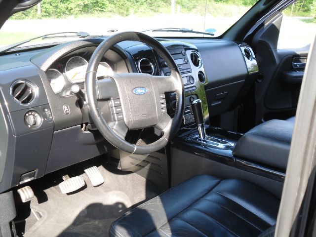 2006 Ford F150 4X4 Crew Cab Super Duty Lariat