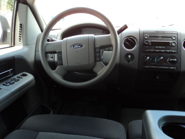 2006 Ford F150 2500 SL