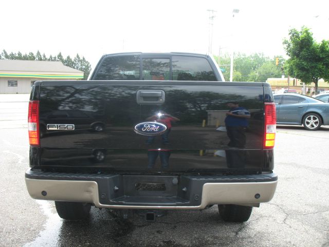 2006 Ford F150 XLT Supercrew Short Bed 2WD