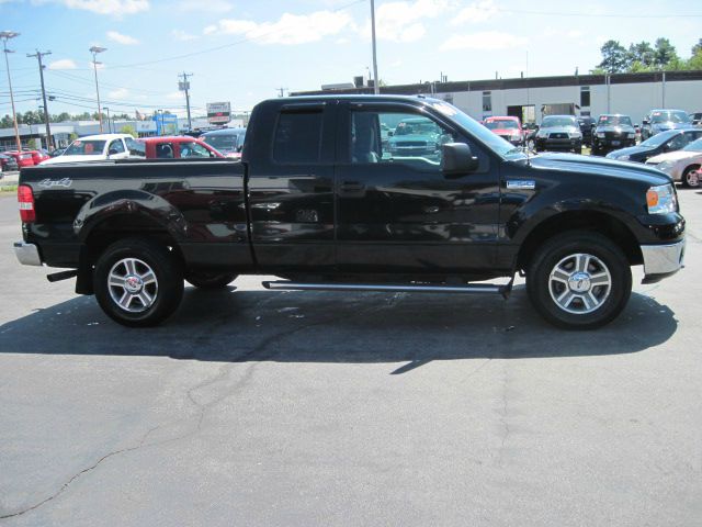 2006 Ford F150 XL 2WD Reg Cab