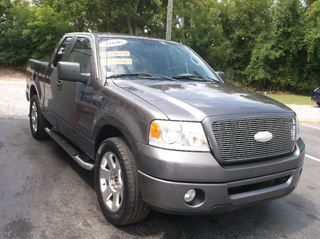 2006 Ford F150 XL Lift Bucket Utility