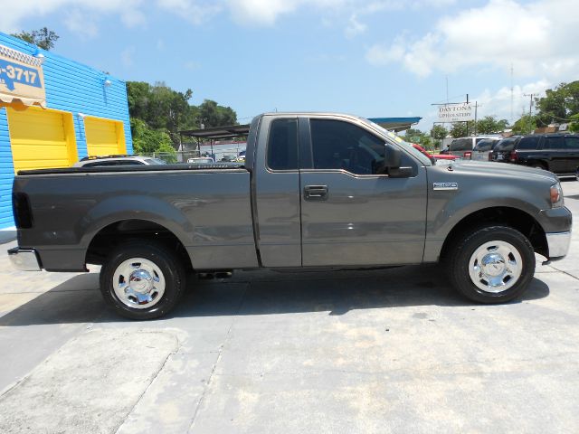 2006 Ford F150 LX V6 Coupe