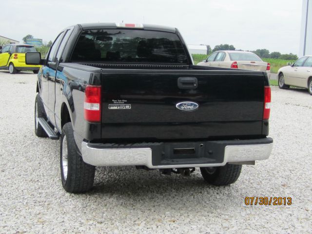 2006 Ford F150 XL 2WD Reg Cab