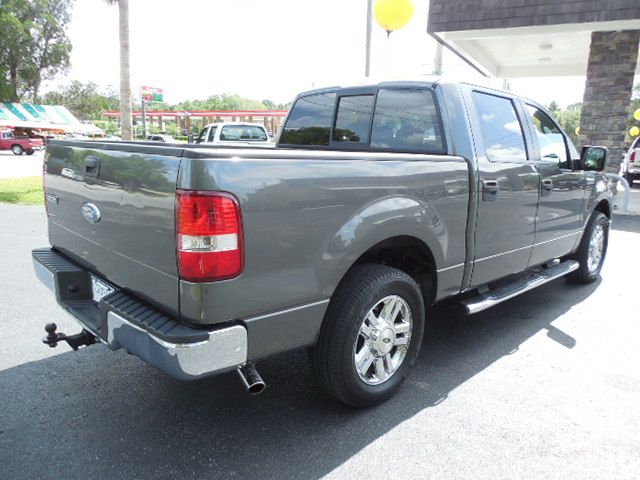 2006 Ford F150 SL Short Bed 2WD