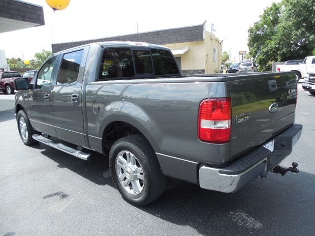 2006 Ford F150 SL Short Bed 2WD