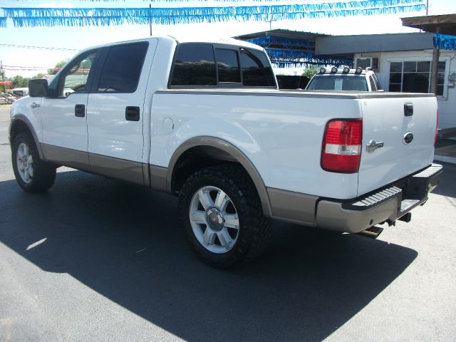 2006 Ford F150 Club Cab 131 WB