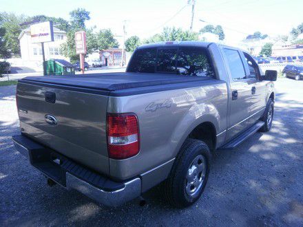 2006 Ford F150 2.4T A SR 4dr Sdn Auto W/sunro