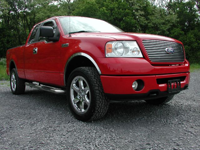 2006 Ford F150 XLT Supercrew Short Bed 2WD