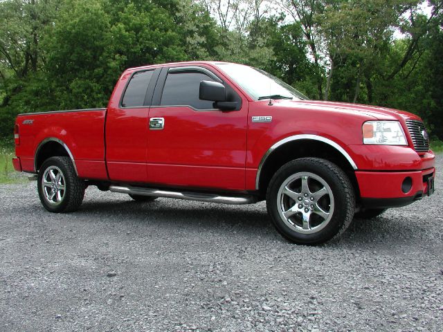 2006 Ford F150 XLT Supercrew Short Bed 2WD