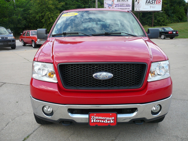 2006 Ford F150 XL 2WD Reg Cab