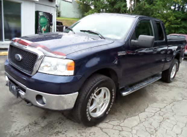 2006 Ford F150 XL 2WD Reg Cab