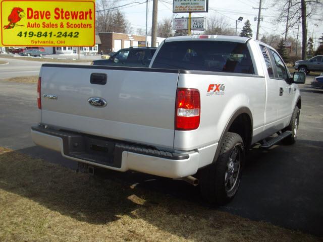 2006 Ford F150 EXT CAB 4WD 143.5wb