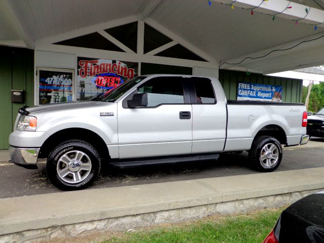 2006 Ford F150 XL 2WD Reg Cab