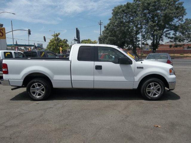 2006 Ford F150 XLT Supercrew Short Bed 2WD