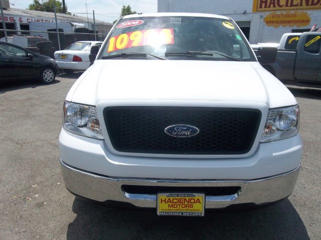 2006 Ford F150 XLT Supercrew Short Bed 2WD