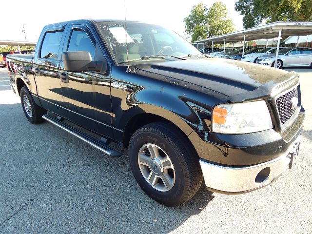 2006 Ford F150 SL Short Bed 2WD