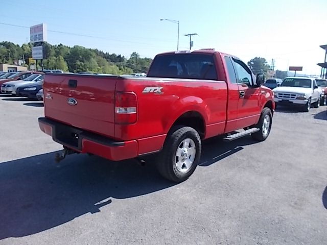 2006 Ford F150 REG CAB 119.