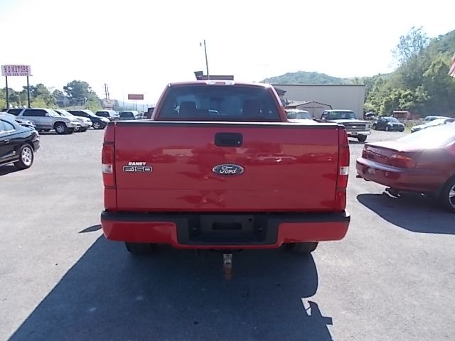 2006 Ford F150 REG CAB 119.