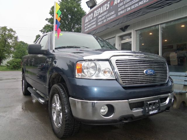 2006 Ford F150 XL 2WD Reg Cab