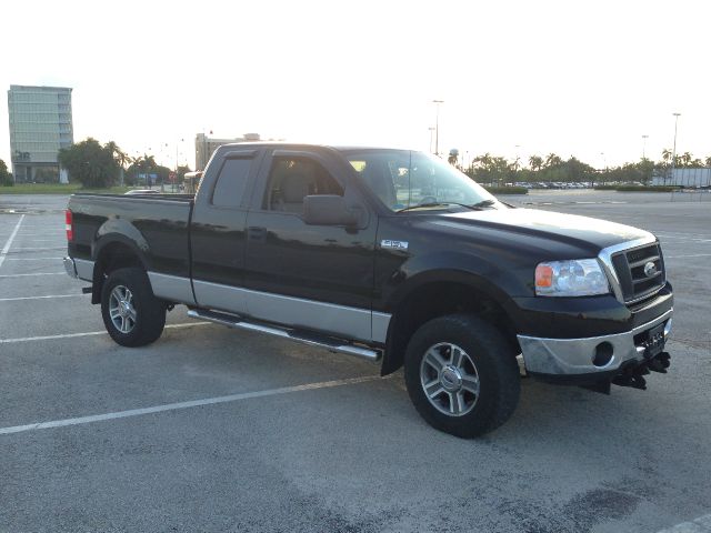 2006 Ford F150 XL 2WD Reg Cab