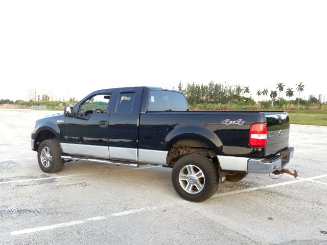 2006 Ford F150 XL 2WD Reg Cab