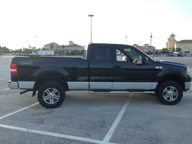 2006 Ford F150 XL 2WD Reg Cab