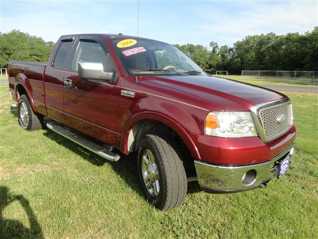 2006 Ford F150 XL 2WD Reg Cab