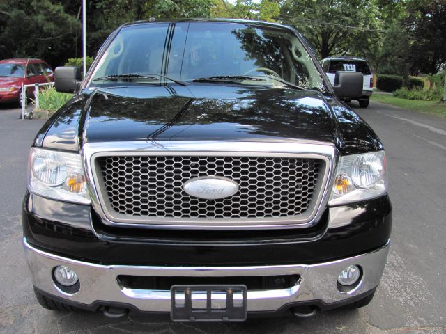 2006 Ford F150 XLT Supercrew Short Bed 2WD