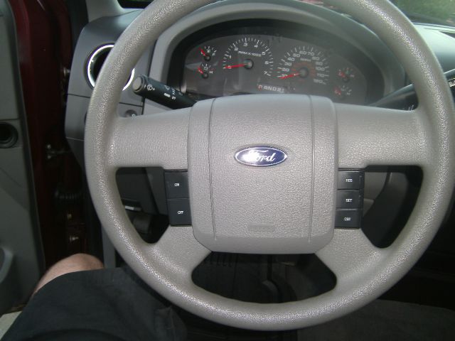 2006 Ford F150 3.0si Coupe