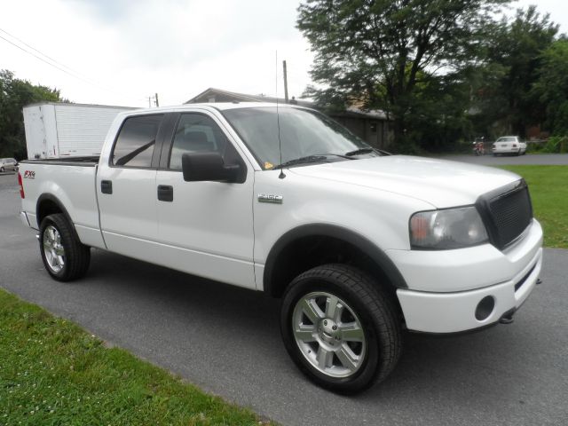 2006 Ford F150 2.4T A SR 4dr Sdn Auto W/sunro