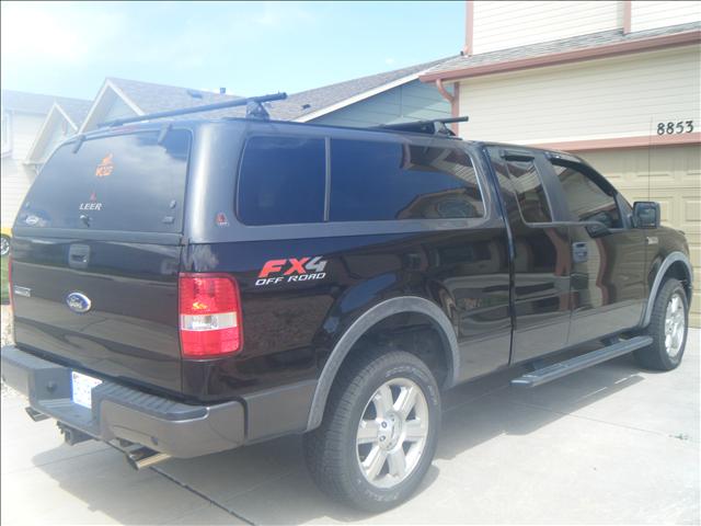 2006 Ford F150 EXT CAB 4WD 143.5wb