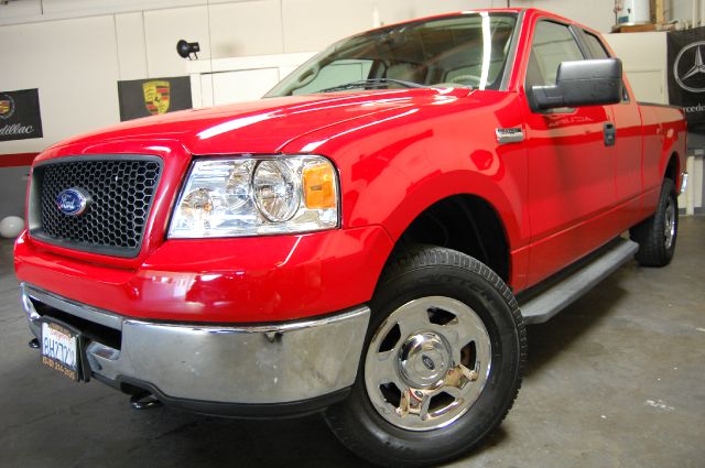 2006 Ford F150 XL 2WD Reg Cab