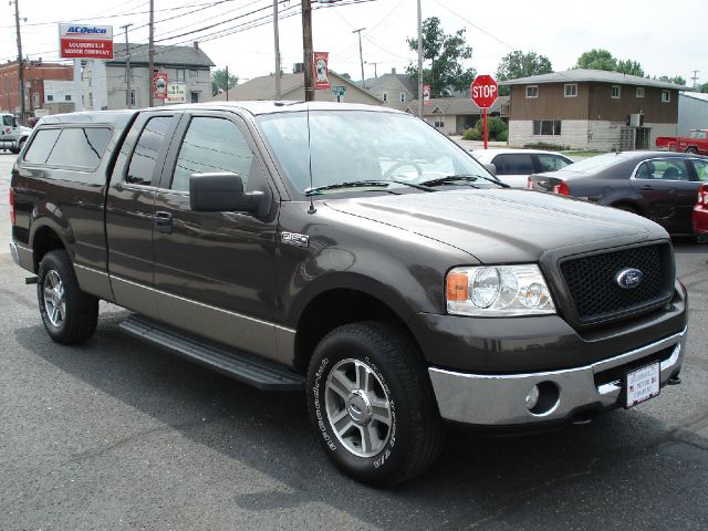 2006 Ford F150 XL 2WD Reg Cab